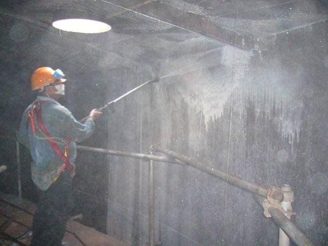 AQUAQUICK 2000 SApCom crew tank cleaning